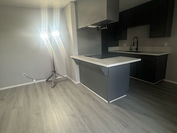 4th image of 12749 Kalnor Ave APT 24
