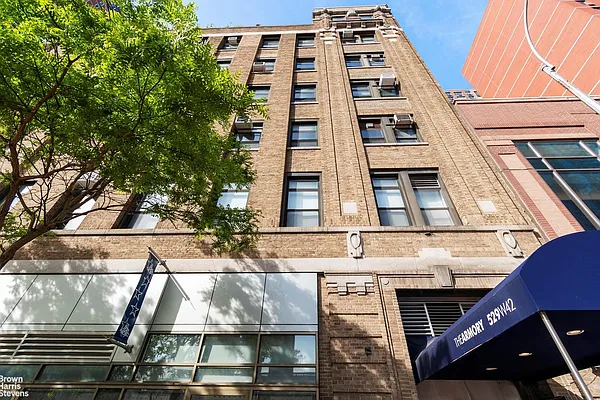 Rented by Brown Harris Stevens | media 21