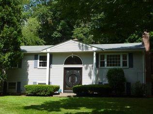 145 Franklin Rd, Longmeadow, MA 01106