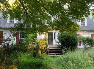 200 Oakridge Rd, Stanley, NC 28164