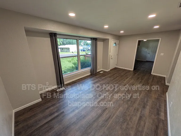306 Parkview Dr — Photo 4