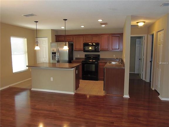 4th image of 11157 Running Pine Dr