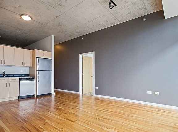 2nd image of 1620 S Michigan Ave Unit 709