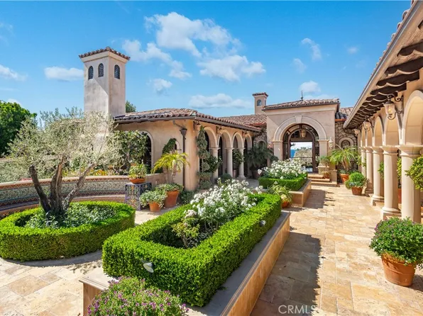 2729 Via Oleadas, Palos Verdes Estates, CA 90274