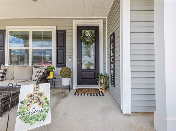 70 Whispering Oaks Cir, Okatie, SC 29909