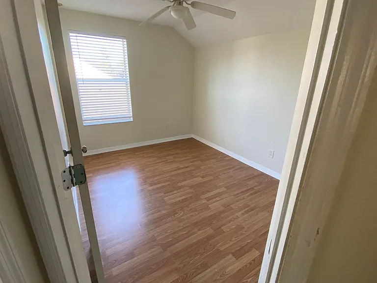 8362 Silverbell Loop — Photo 27
