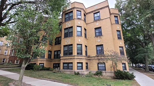 2057 W Arthur Ave Photo 1