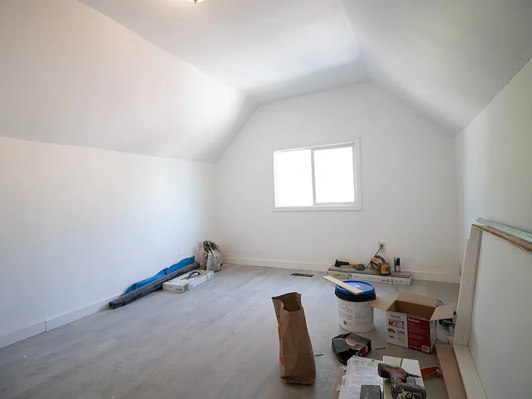 156 West St #1A — Photo 5
