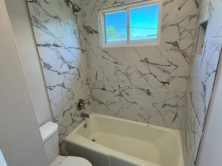 10180 Haskins St #2 — Photo 23