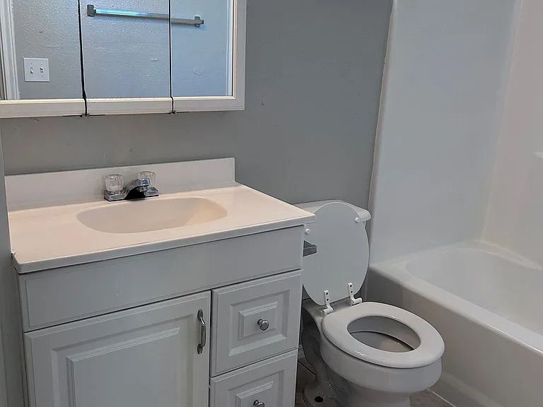2308 W Elisa Ln #7 — Photo 9