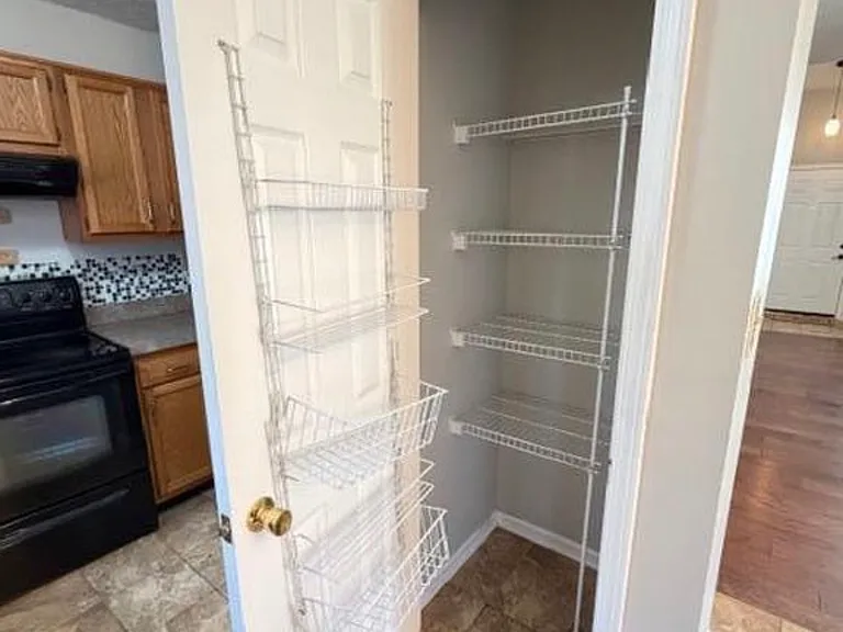 3392 Tyler Ct — Photo 15