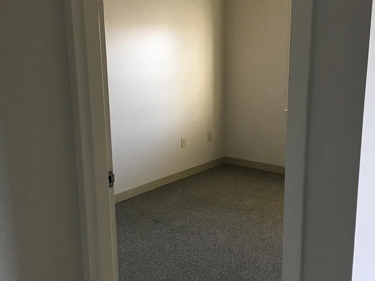 10 Florence St — Photo 18