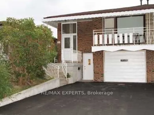 40 Futura Dr, Toronto, ON M3N 2L7