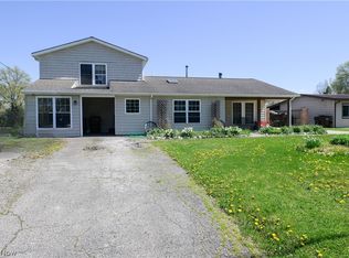 12587 Avalon Dr, Grafton, OH 44044