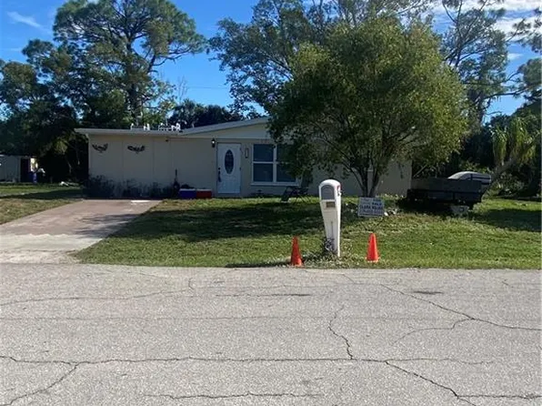 8314 Vernon DR, FORT MYERS, FL 33907