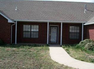 17 NW Millcreek Rd, Lawton, OK 73505
