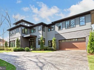 3201 Military Rd, Arlington, VA 22207