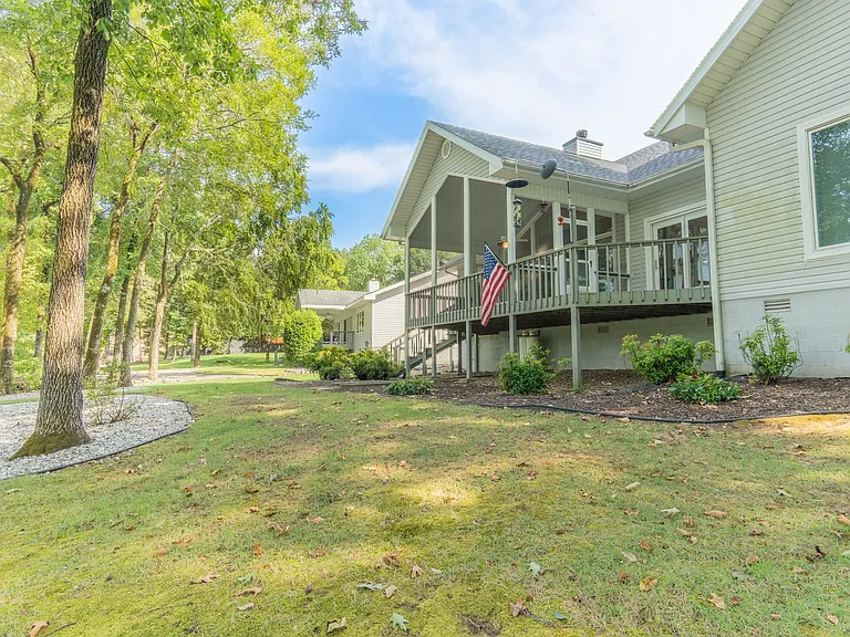 10 Lindura Ln — Photo 44