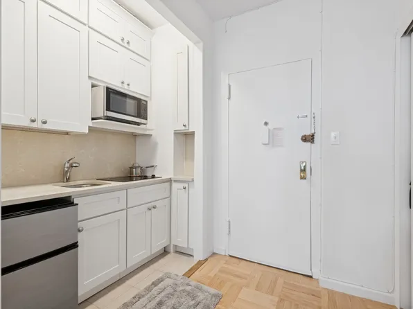 76-26 113th Street image 4 of 27