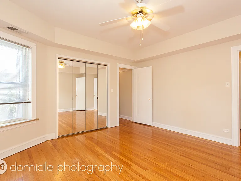 2141 W Arthur Ave #3 — Photo 7