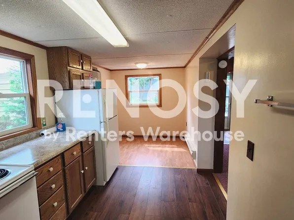 N8593 690th St, River Falls, WI 54022