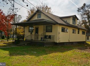 40 S Barrett Ave, Audubon, NJ 08106