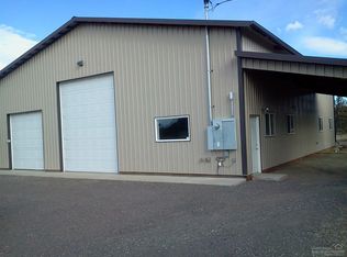 17987 SW Mt St Helens Dr, Powell Butte, OR 97753