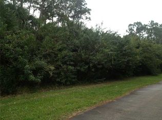 582 Breakwater Ter, Sebastian, FL 32958