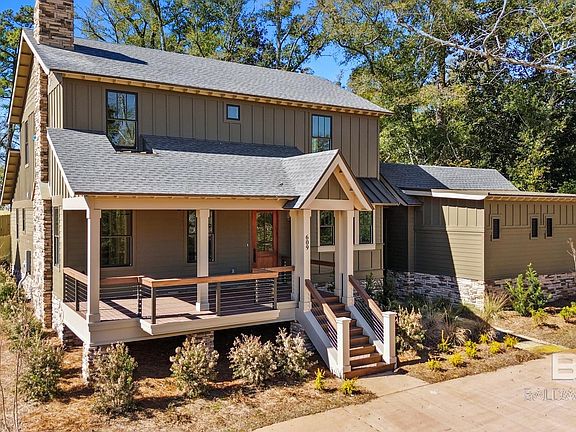 4th image of 609 Pensacola Ave