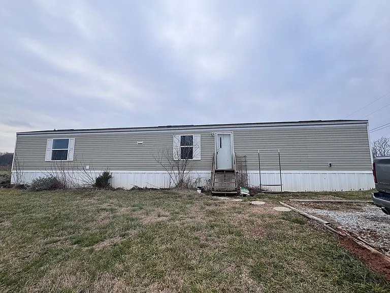 188 Loyalty Ln — Photo 7