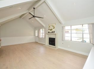 12214 Meadowhollow Dr, Meadows Place, TX 77477
