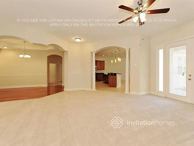 1820 Beaconsfield Dr — Photo 3