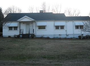 106 Rodgers Rd, Greer, SC 29650