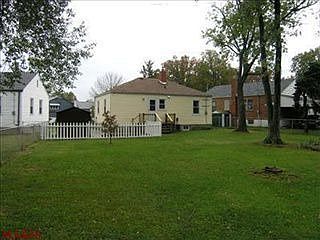 3rd image of 10849 Saint Xavier Ln