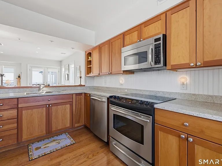 2 Miller St — Photo 11