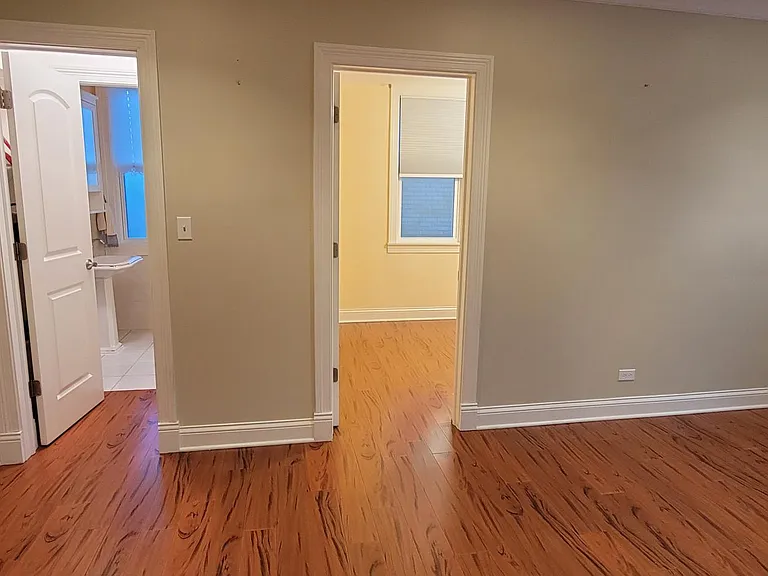 5627 N Central Ave #2 — Photo 14