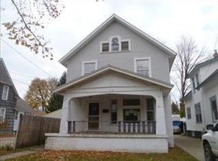 143 Sweet St NE, Grand Rapids, MI 49505