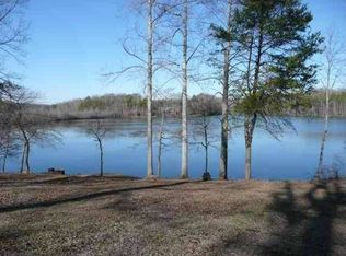 290 Canady Rd, Wellford, SC 29385