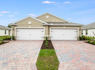 10668 Crossback Ln, Lehigh Acres, FL 33936