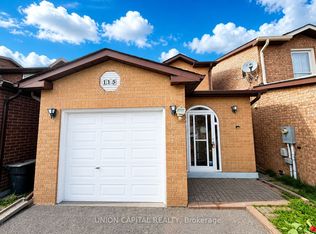 115 Dunbar Cres, Markham, ON L3R6W4