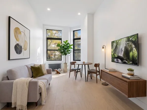 226 West 79th Street image 1 of 4