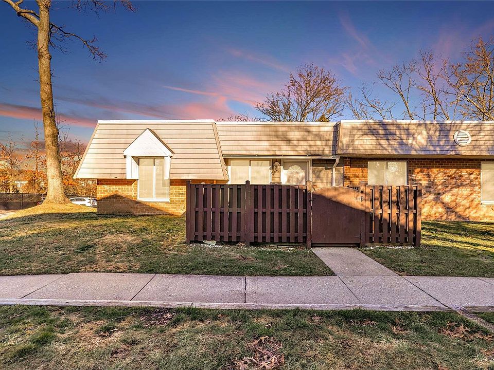 1st image of 55 Birchwood Drive #55