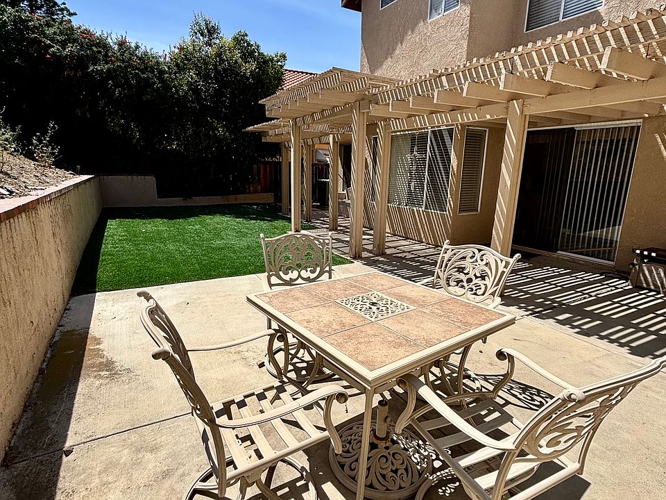2nd image of 1338 Casitas Cir