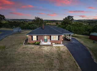 546 Pleasant Grove Rd, Staunton, VA 24401