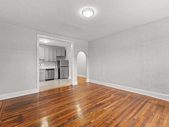 Two bedroom and 1.5 Bath - Apt #01