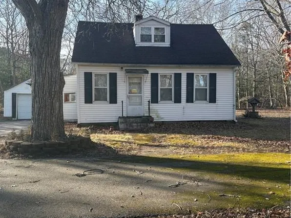 15 Airport Rd, Coventry, RI 02816