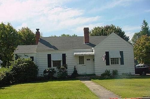 1st image of 313 Wentworth Ave NE
