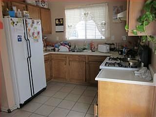 2nd image of 430 Madrone Dr