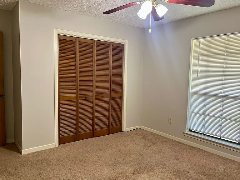 5113 Sandy Ridge Dr — Photo 8