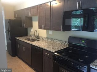 128 Kenwood Dr, Sicklerville, NJ 08081